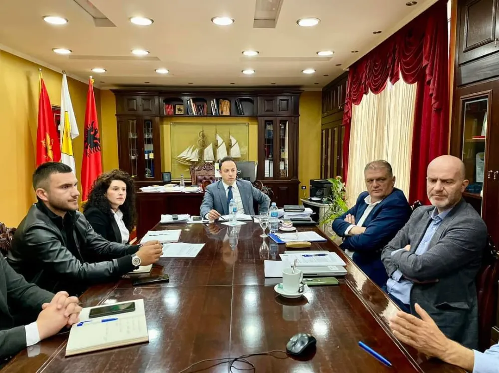 Predat Glavni projekat rekonstrukcije sistema nasipa na rijeci Bojani