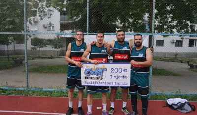Pobjednička ekipa Antena M