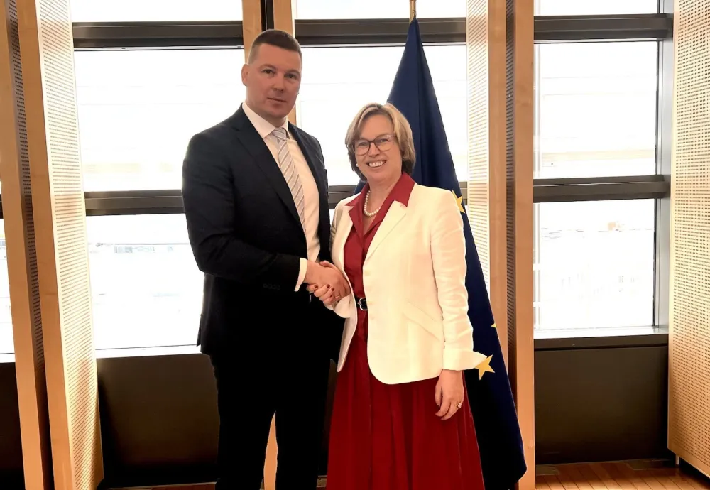 Filip Adžić i Katrin de Bol