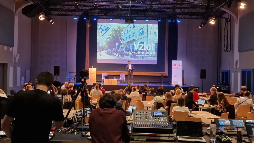 Sa konferencije