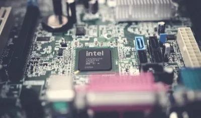 Intel mikročip 