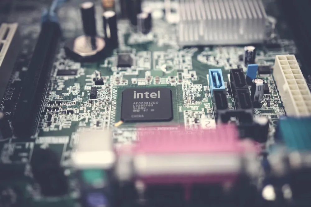 Intel mikročip 