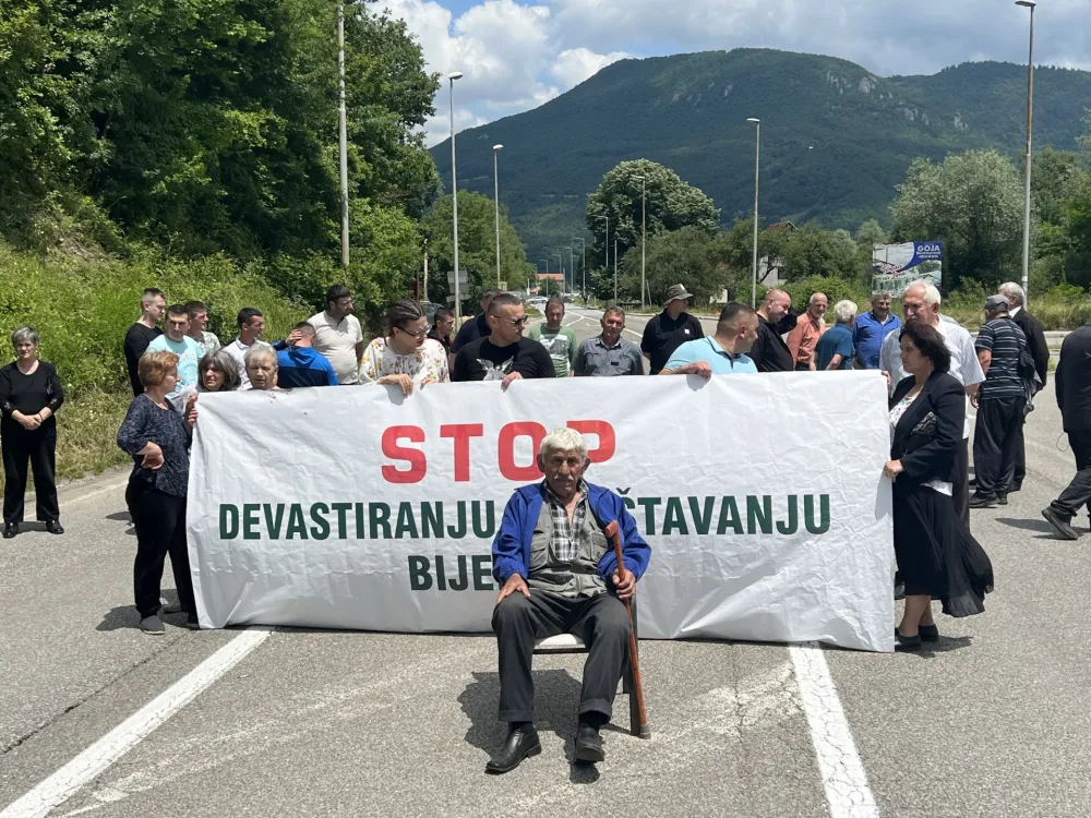 Mje&scaron;tani Bijedića ne odustaju od zahtjeva: Raskid ugovora o kamenolomu јedini zahtјev