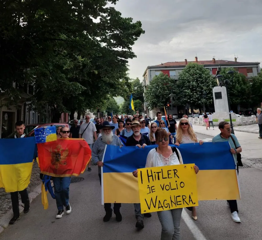 Cetinje: Protest podr&scaron;ke za Ukrajinu