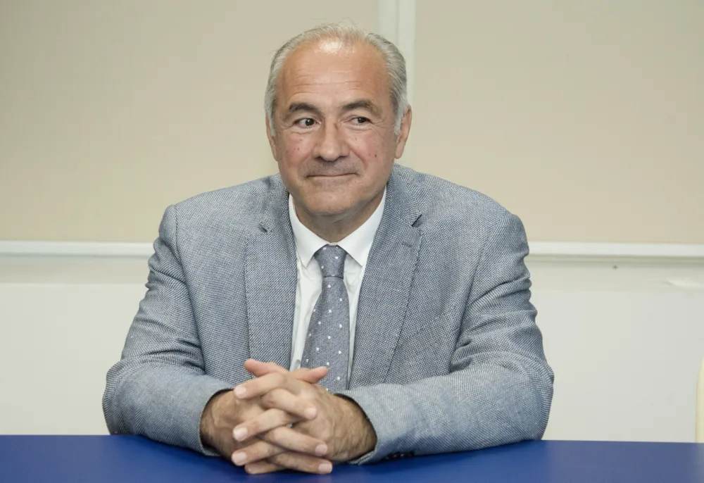 Dužnost intelektualca јe da govori istinu i kad ga napadaјu