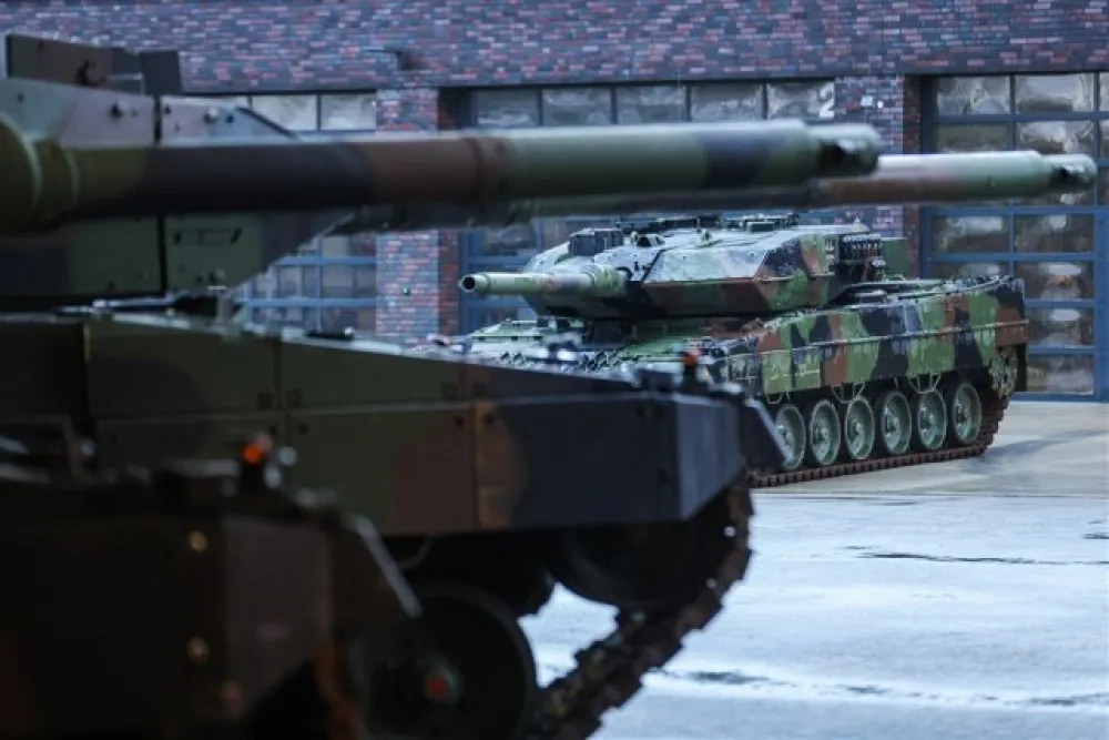 tenkovi leopard 2