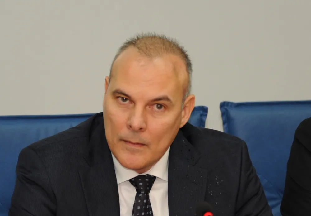 Petros Statis