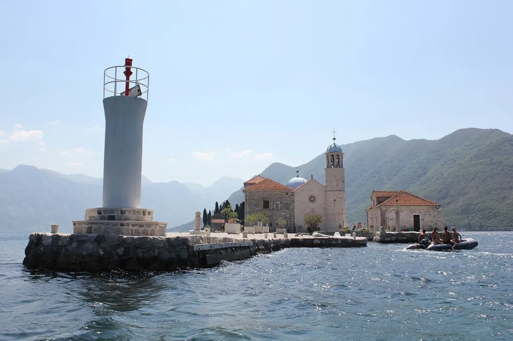 boka kotorska vrijeme sunce boka svetionik