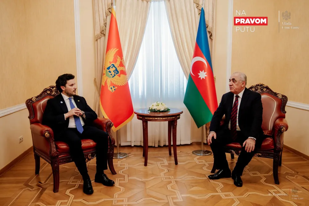Dritan Abazović i Ali Asadov