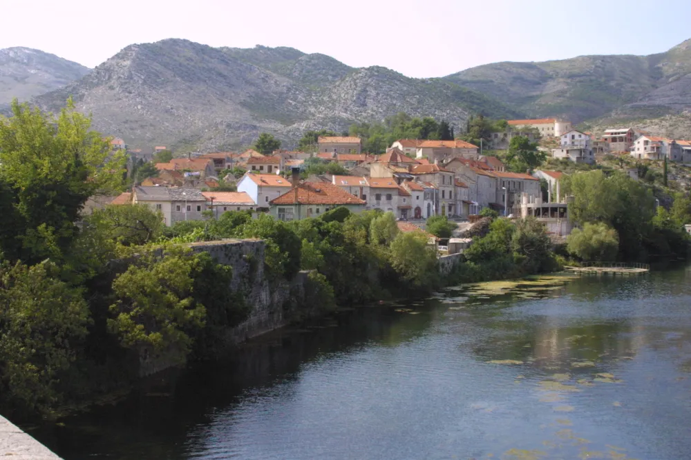 Trebinje: Osmoro djece primljeno u bolnicu zbog trovanja, po dvoje iz Podgorice i Herceg Novog