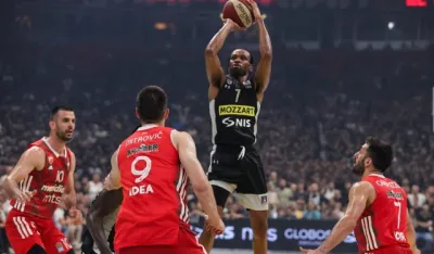 Prvi sudar "vječitih" 5. oktobra