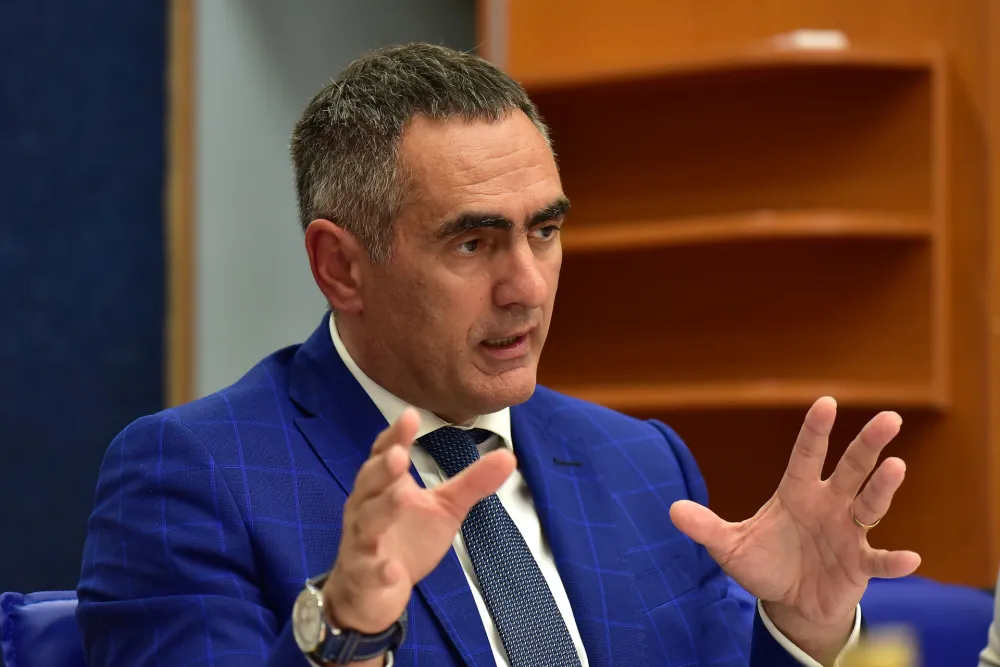 Damjanović: Postavlja se video-nadzor u kladionicama, na potezu parlament