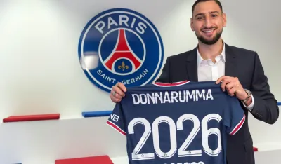 Ђанлуиђи Донарума у Паризу до 2026. године