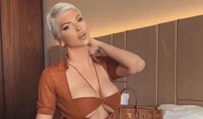 Jelena k