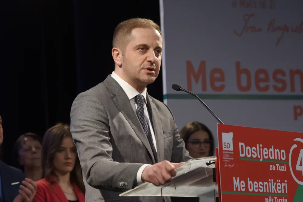 zavrsna konvencija Socijaldemokrata za izbore u Tuzima