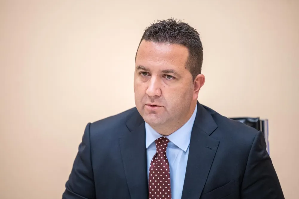 Eraković: Vučević i SNS prijete slanjem na&scaron;e djece u bratoubilačke ratove