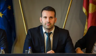 Spajić sa poslanicima PES-a razgovara o novoj Vladi