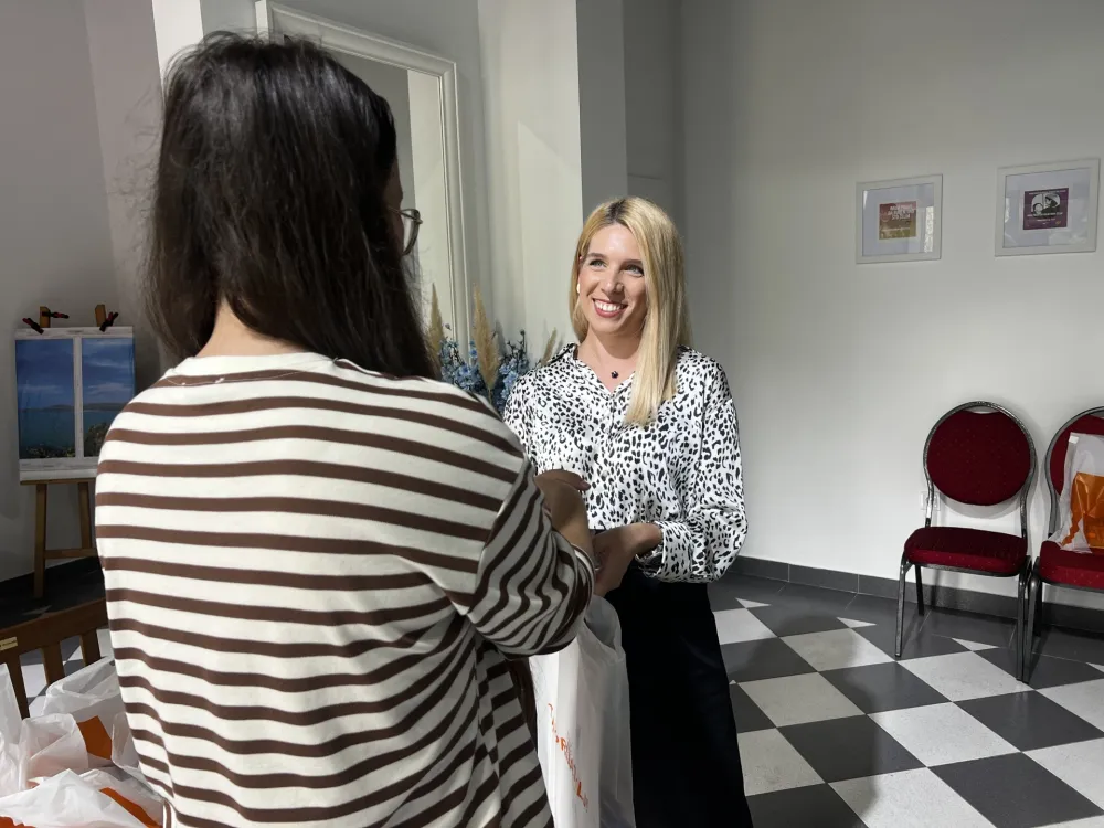 (VIDEO) NVO Sistem organizovala akciјu pomoći porodicama RE populaciјe