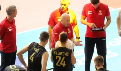 Bez &scaron;ansi protiv Čeha