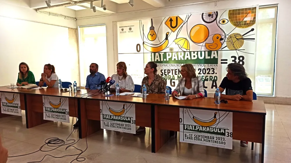 Са конференције за штампу на којој је представљен програм 38. ФИАТ-а