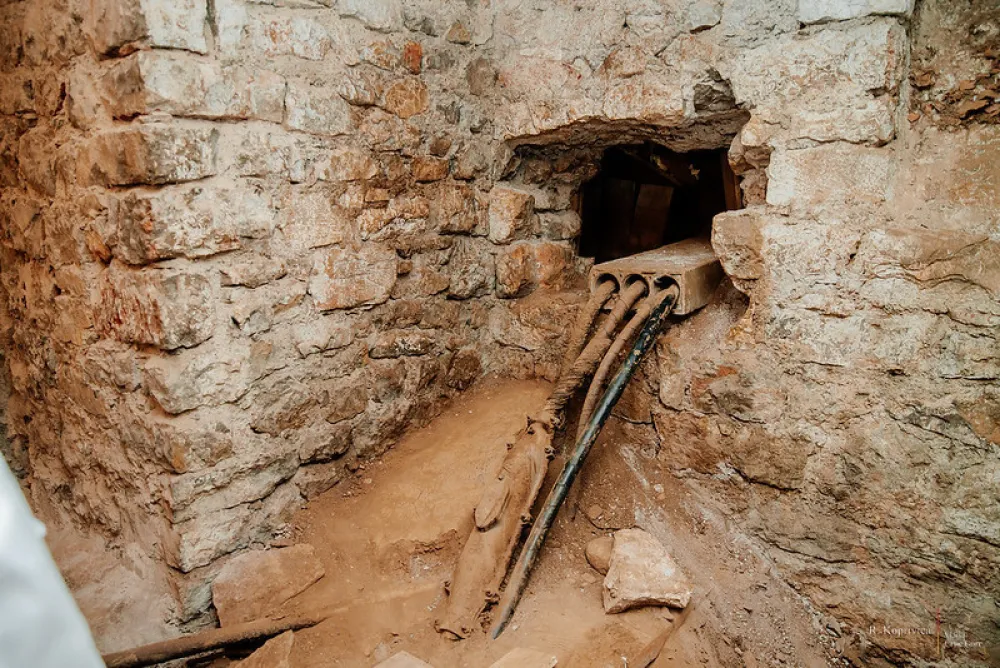abazović tunel vi&scaron;i sud