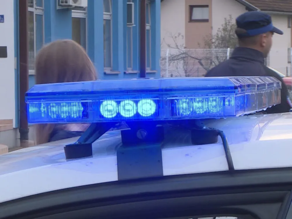 Полицајци у свим школама