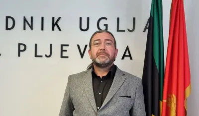 Душан Јањушевић