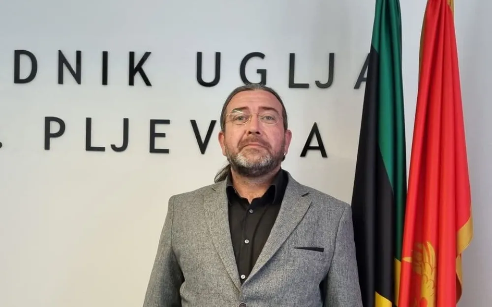 Душан Јањушевић