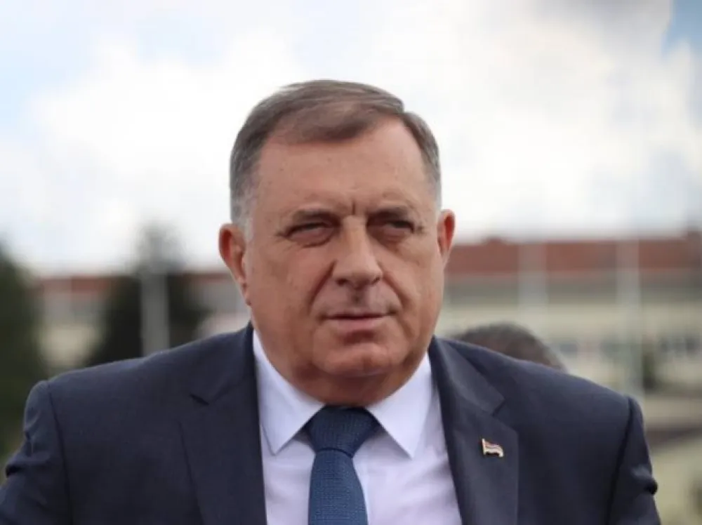 Милорад Додик