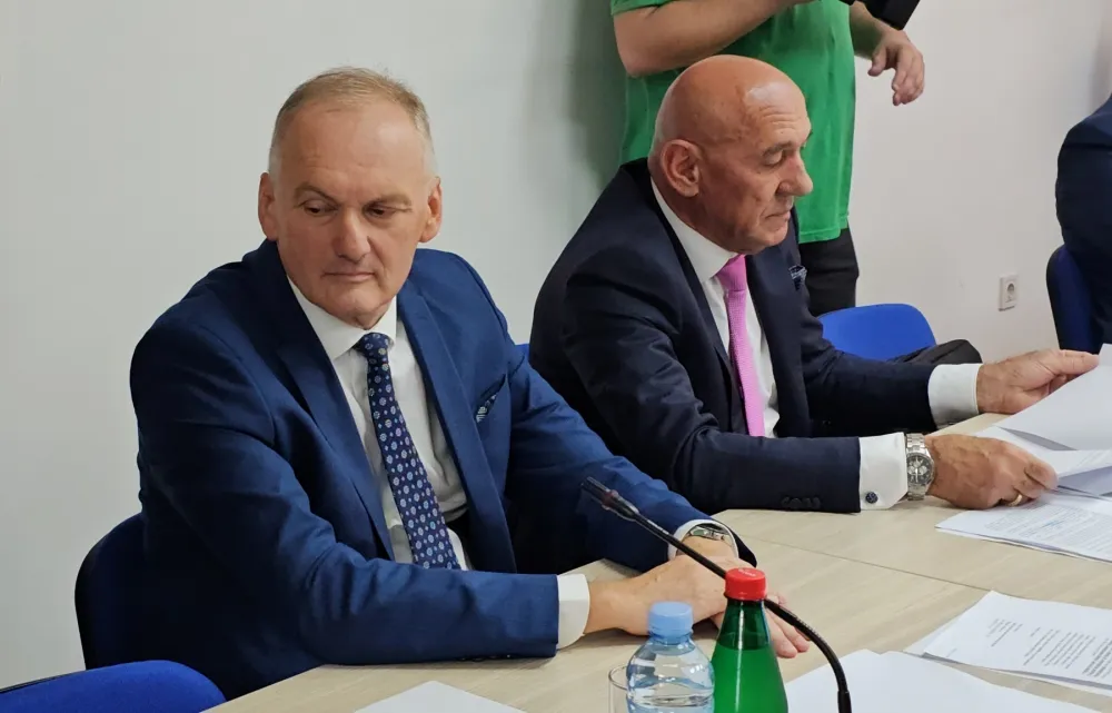 (VIDEO) Savić: U pet predmeta dokazi nedostaju ili su kompromitovani