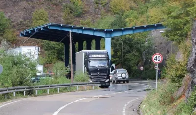 Jarinje granični prelaz