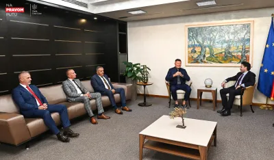 sa sastanka