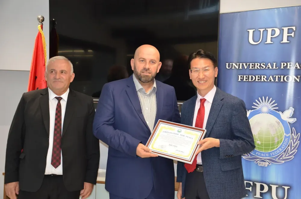 Fejziću uručeno priznanje Ambasador mira
