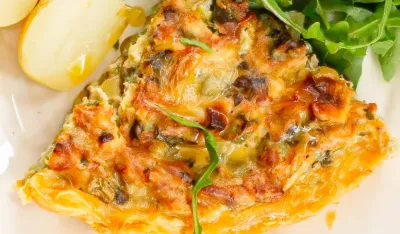 Eggah - frittata - ej'jah - Ejjeh (Egyptian Omelet) is an Arabic egg dish, often seasoned with spices such as cinnamon, cumin, coriander seeds or leaves, turmeric, raisins, and seeds. pine, nutmeg.