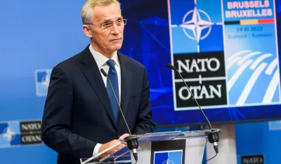 Stoltenberg: NATO je odobrio slanje dodatnih snaga na Kosovo