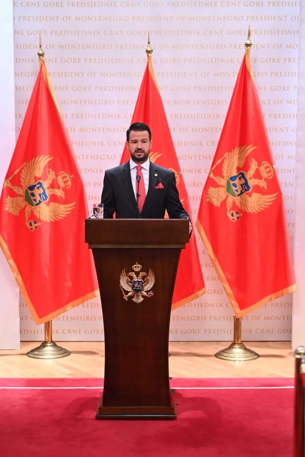 foto: kabinet predjesnika - jakov milatović