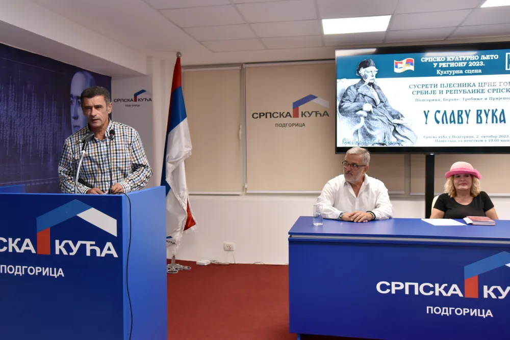 U slavu Vuka i ćirilice