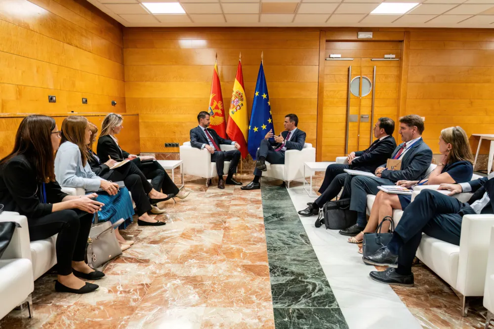 Milatović sa premijerom &Scaron;panije: Pro&scaron;irenje ključni strate&scaron;ki cilj EU