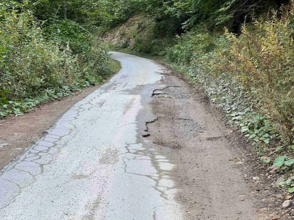 Traže da se za&scaron;titi put koji vodi ka Gradi&scaron;njici: Abazovićeva "ruka pravde" da zaustavi kamione