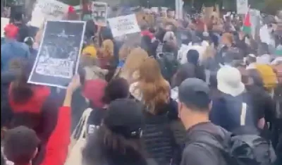 FOTO: Skrin&scaron;ot - Tviter- @IfNotNowOrg