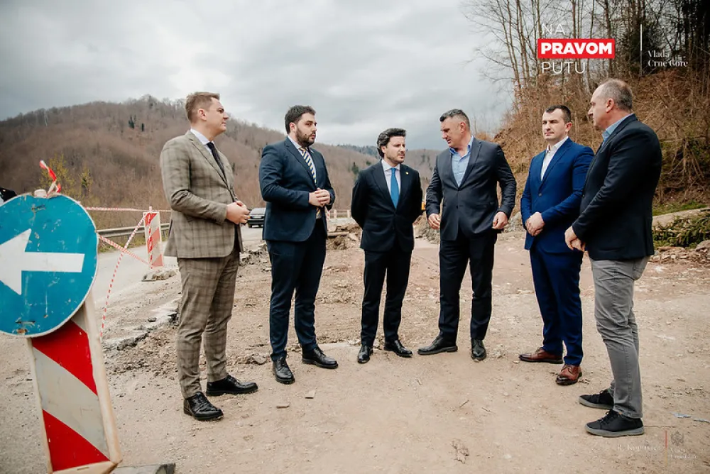 Načelnik potpisao aneks ugovora za rekonstrukciju puta Lubnice &ndash; Jezerine težak 21 milion, a nije smio