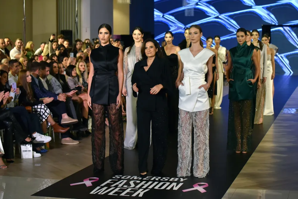 Nada Pavlovic da modelima