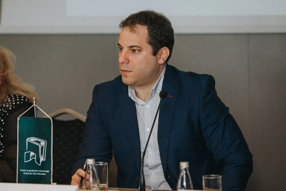 Милош Вукановић