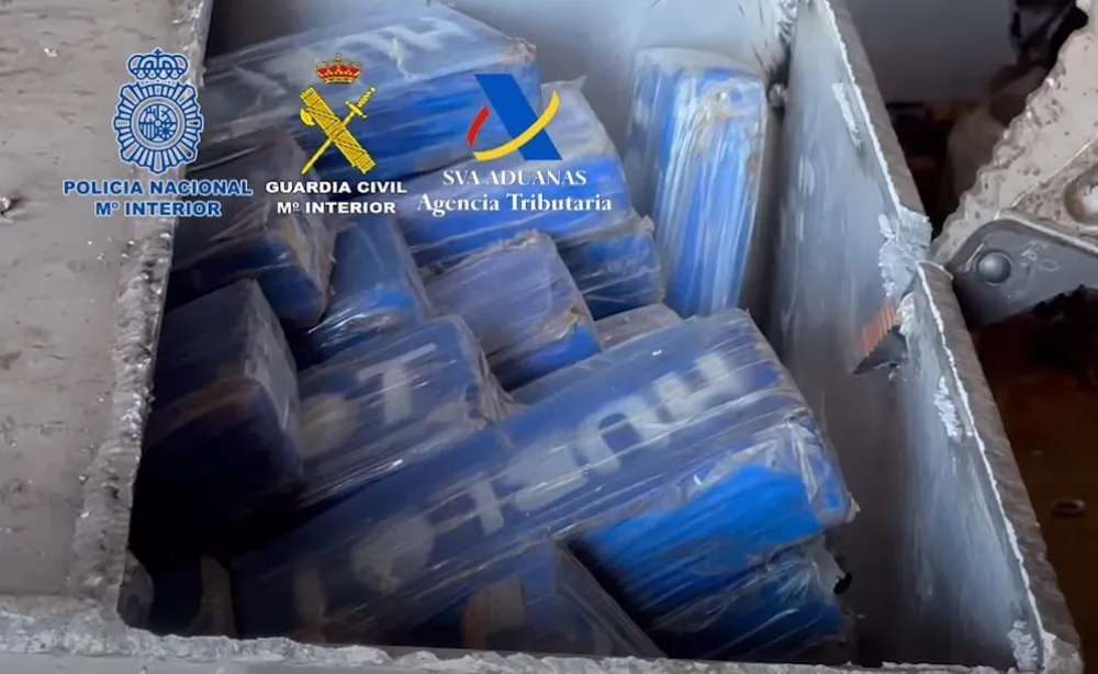 (VIDEO) Kokain prikrili metalom: &Scaron;panaska policija pron&scaron;ala 720 kilograma droge