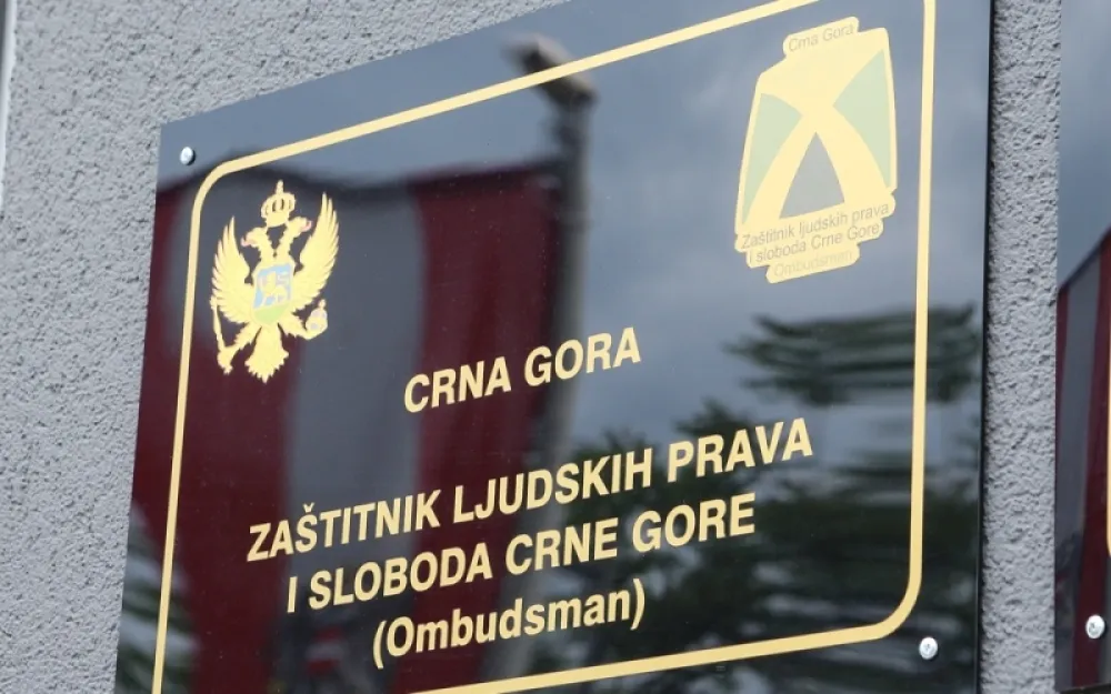 Ombudsman: Osuđujemo seksistički i mizogini govor upućen poslanici Vuković Kuč