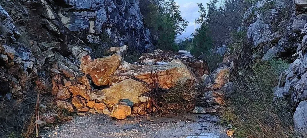 Odron na putu Nik&scaron;ić-Vilusi