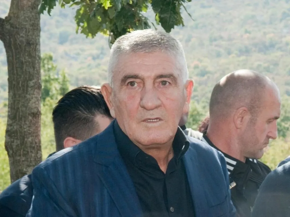 SAD uvele sankcije Mićunoviću i Davidoviću