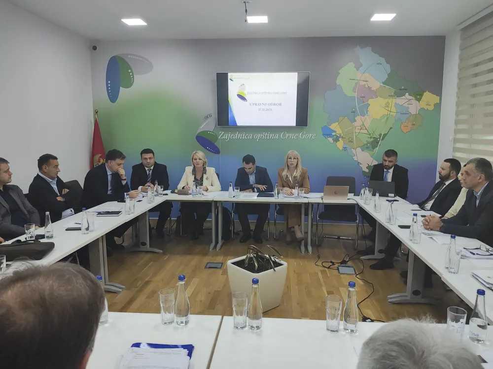 Op&scaron;tine da učestvuјu u dono&scaron;enju zakona i strategiјa
