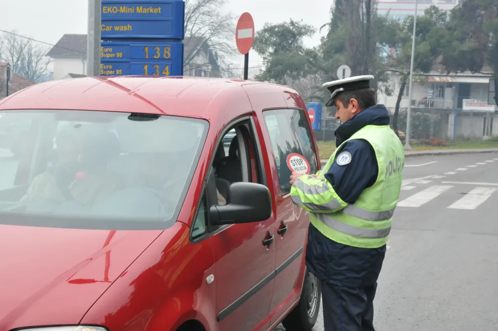 saobracajna policija na terenu
