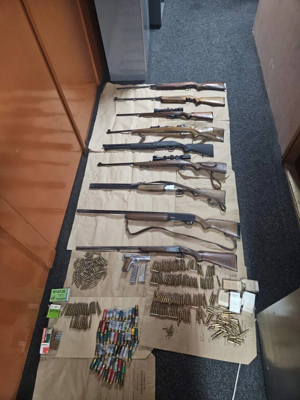 Budva: Policija prona&scaron;la oružje i municiju, podnijeta krivična prijava